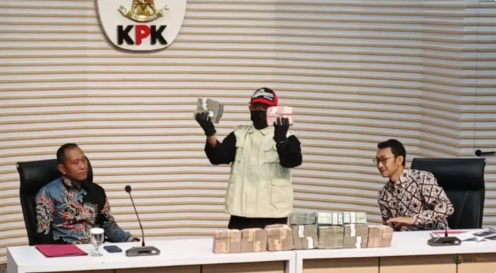 KPK Ungkap Dugaan Suap Rp1,6 Miliar Bupati Lombok Barat, Alphard hingga iPhone Masuk Daftar Penerimaan