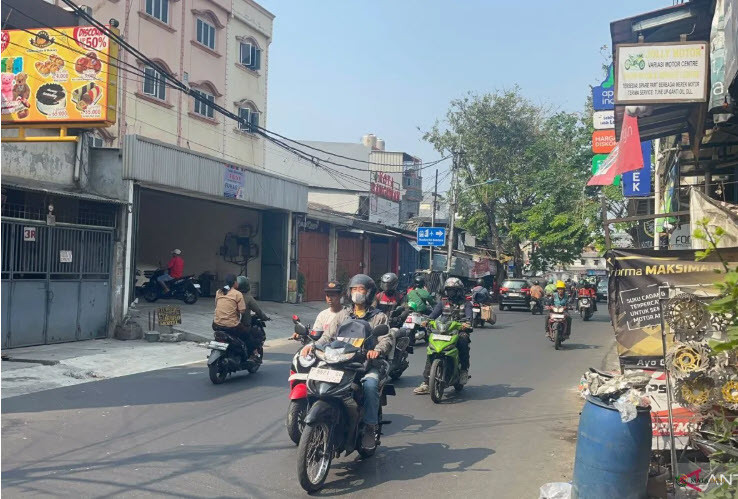 Tawuran Kembali Pecah di Jalan Jembatan Besi III Tambora, Dua Kelompok Saling Serang