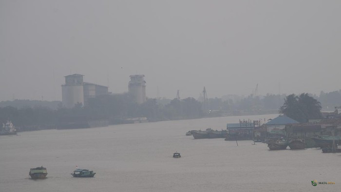 Kabut Asap Selimuti Palembang, Kualitas Udara Masuk Kategori Tidak Sehat Akibat Karhutla