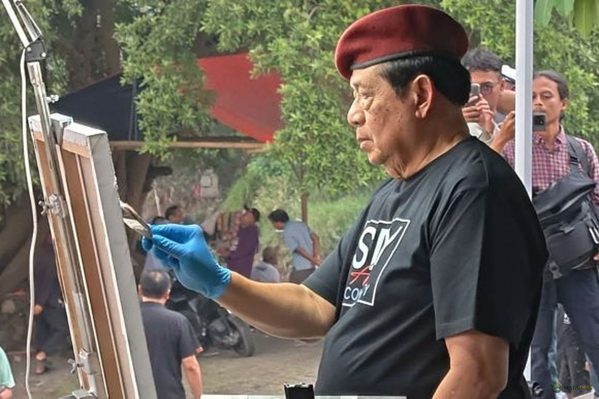 Jalani Medical Check Up di AS, SBY Sempatkan Melukis Sungai Mississippi di Minnesota
